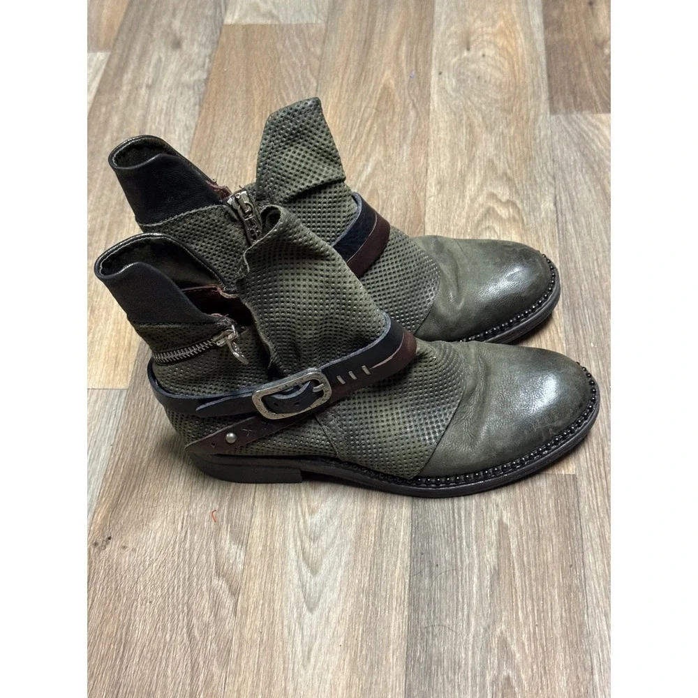 A.S.98 Airstep leather biker ankle boots Green Perforated Buckle Strap Womens